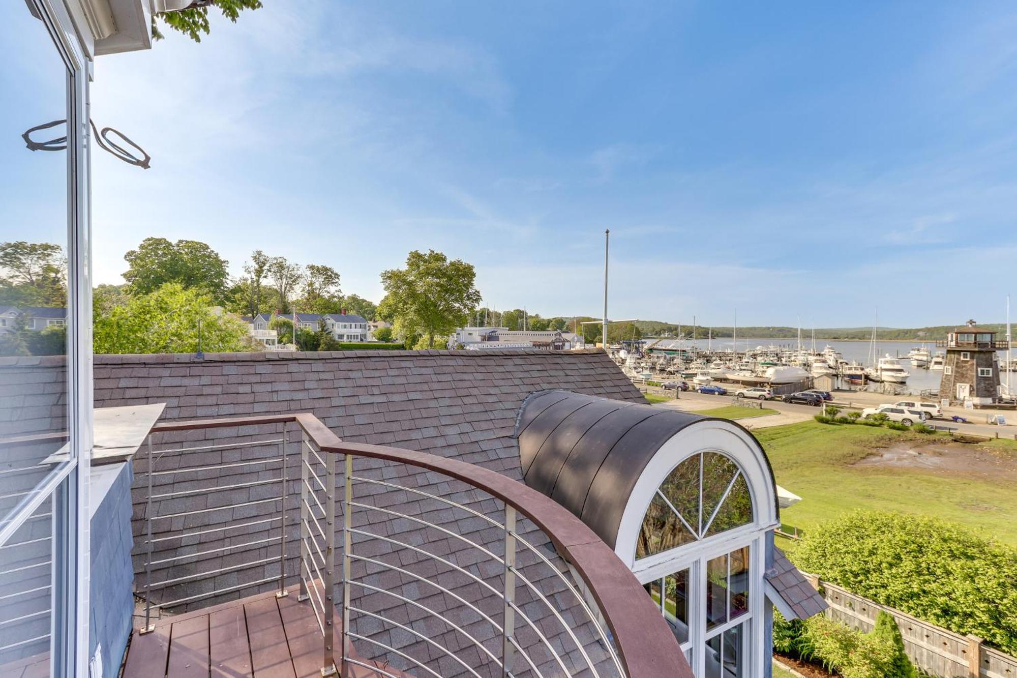Downtown Essex Apartment - Steps To River! Экстерьер фото